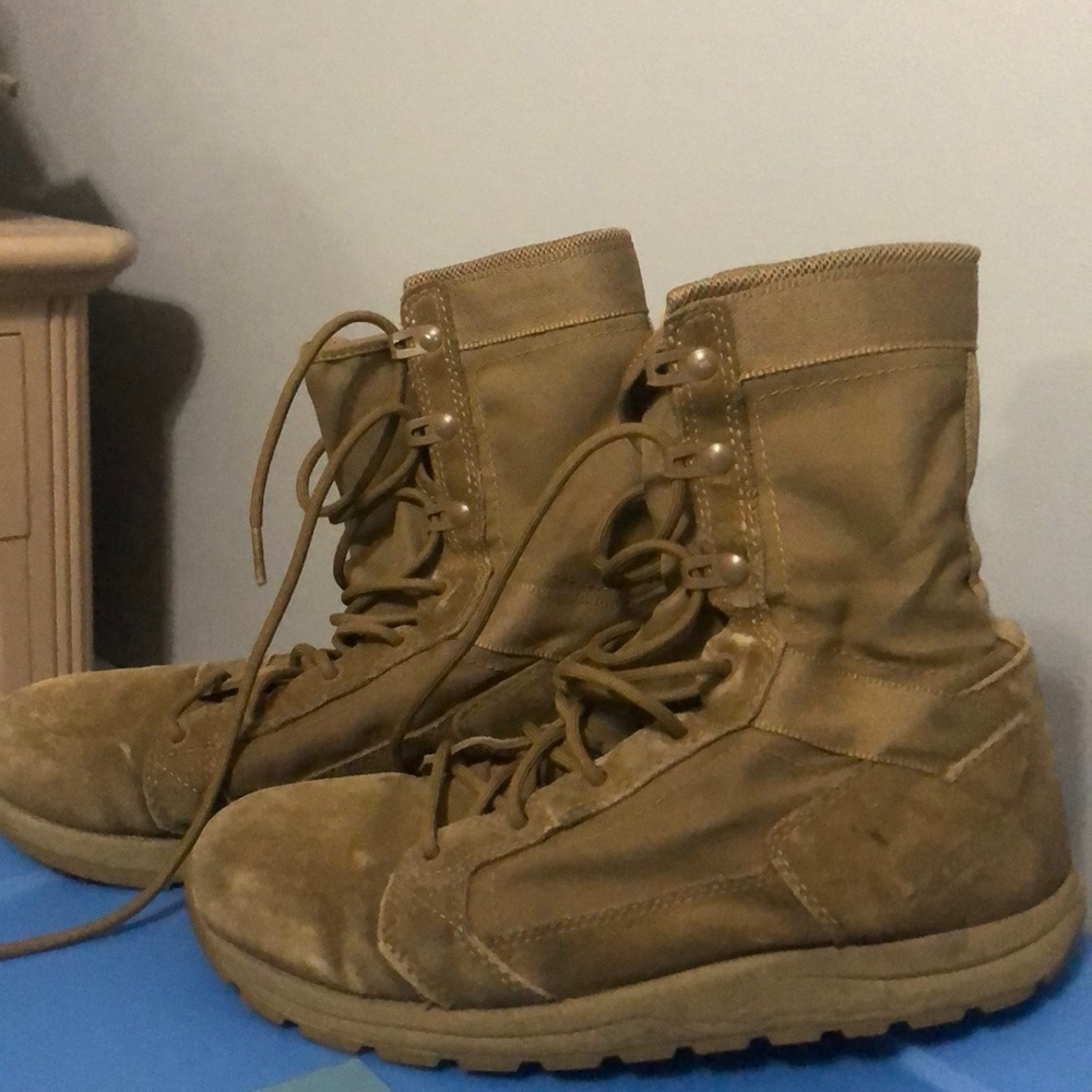 Mens danner tachyon military/ hiking boots